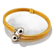 22ct Gold Bangle, 7.5in Circumference, 20.3g Stamped 916
